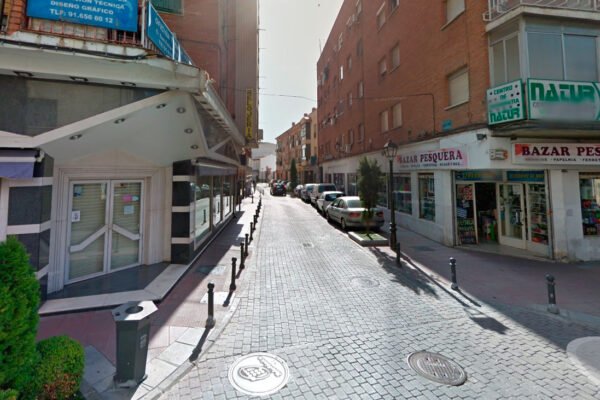 Confluencia de las calles Caldera y Pesquera de Torrejón de Ardoz