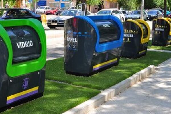 Contenedores en Torrejón