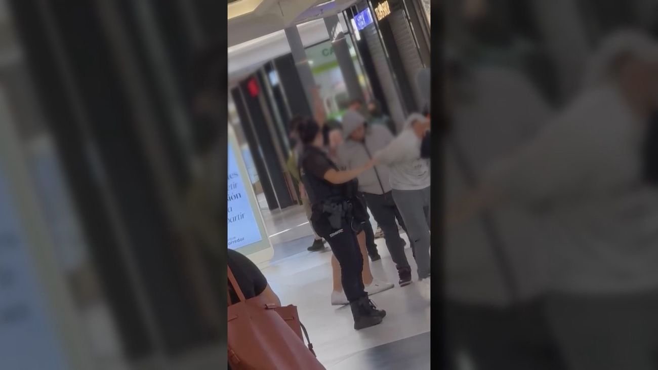 Detenidas 7 personas en Torrejón de Ardoz tras intento de atraco en joyería.